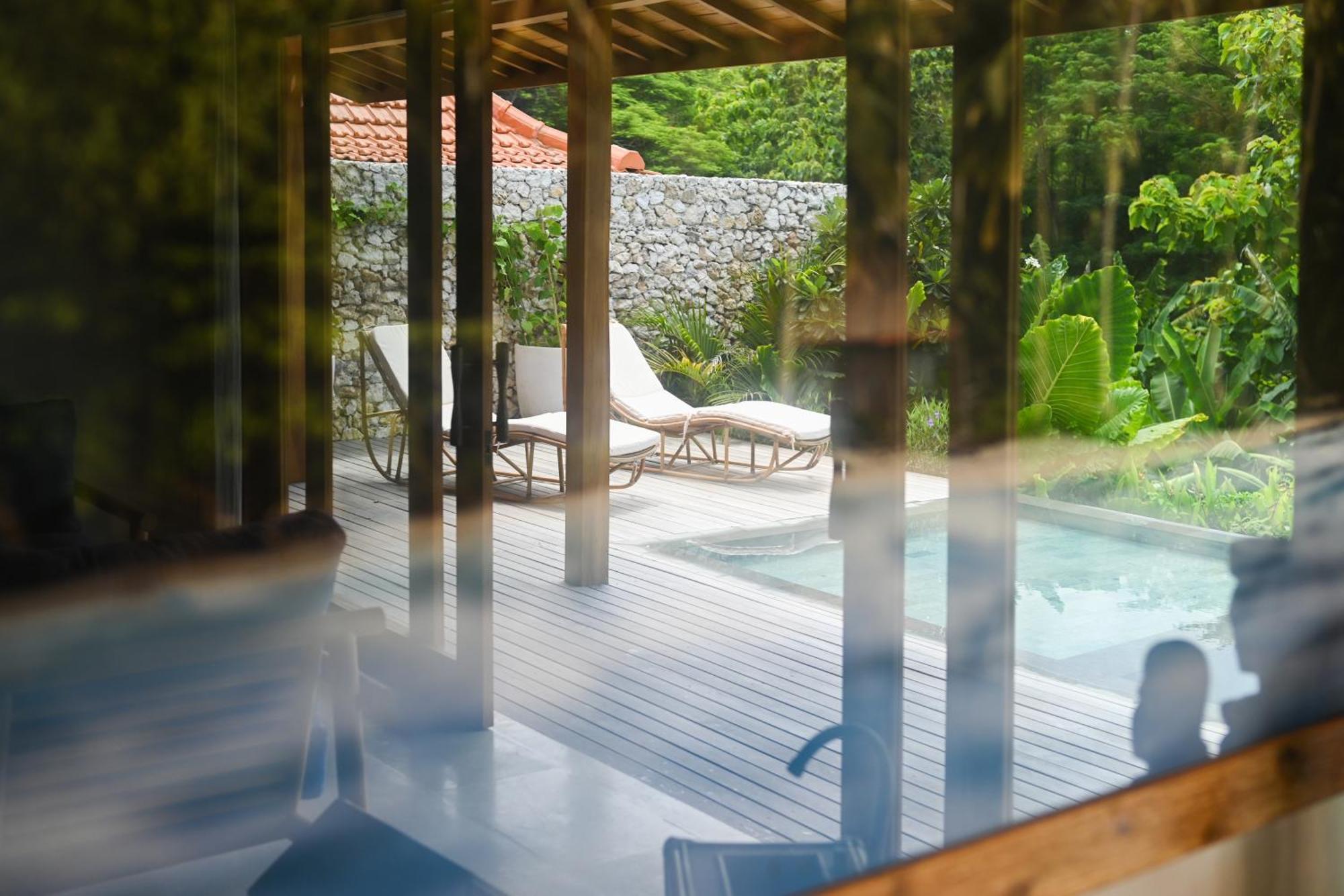Sama Sama 2br Jungle View